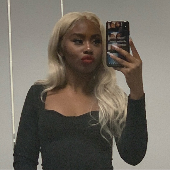 Meet your Posher, Antoinella - Picture 3 of 8